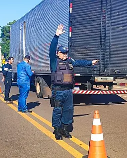 Blitz educativa celebrou Dia do Motorista e do Motociclista em Deodápolis