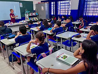 Rede Municipal de Aparecida do Taboado fortalece ensino com uso de apostilas pedagógicas