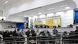 Justiça suspende eleição antecipada da Mesa Diretora