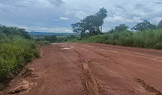 Trecho de 30 km de estrada de terra será asfaltado em Pedro Gomes