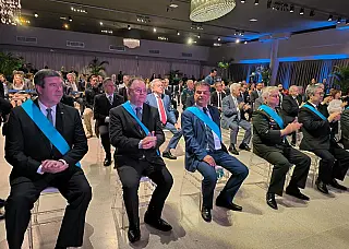 Presidente do TJMS é agraciado com a Ordem do Mérito Eleitoral do TRE-MS