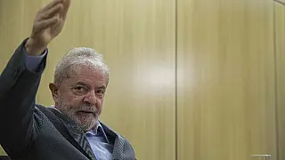 TRF amplia condenação para 17 anos, mas Lula ainda não vai voltar para prisão