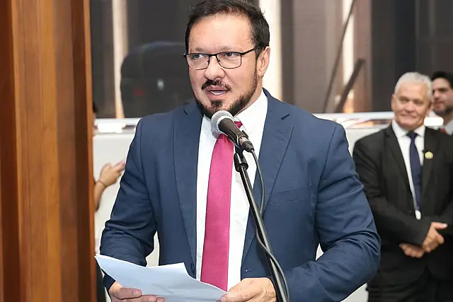 Lei institui campanha Outubrinho Rosa em MS