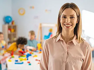 Dia do Pedagogo destaca profissionais que transformam a educação e a sociedade