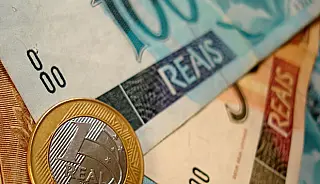 Nascidos em março e abril recebem benefício do PIS nesta quinta