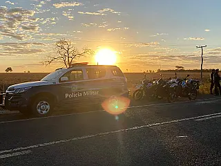 Polícia Militar prende homem por direção perigosa