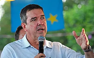 Riedel promete manter repasses à Santa Casa e defende incentivos fiscais