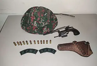 Polícia prende pescador armado com revólver durante fiscalização