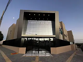 Câmara de Santa Fé do Sul abre concurso público com salários de até R$ 5,2 mil