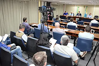 Frente buscará apoio do Ministério da Agricultura para impedir taxação da Aneel