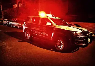 Com coronavírus, rapaz é visto na rua sem máscara e diz que foi dar uma volta