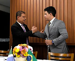 Glória de Dourados garante R$ 1,2 milhão em emendas com senador