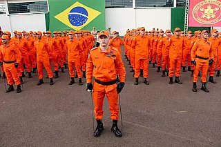 Corpo de Bombeiros de MS abre 230 vagas temporárias com salário de R$ 3,8 mil