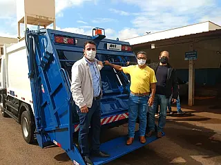 Coletor de lixo é adquirido no valor de R$ 270 mil para atender comunidade de Caarapó