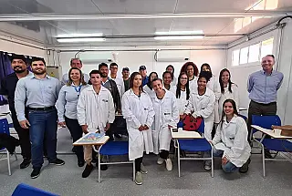 Senai entrega contêiner sala de aula para qualificação profissional