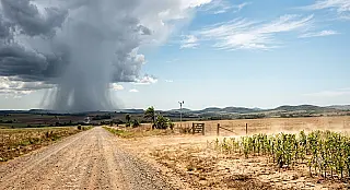 Fim de semana terá chuva isolada no sábado e calor de até 37°C em MS