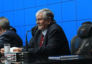 Zeca do PT reivindica celeridade na regulamentação da categoria dos policiais penais