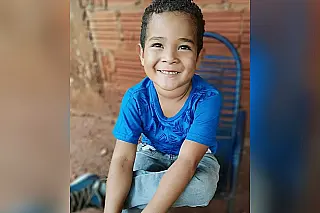 Aos 4 anos, menino de Sidrolândia, se destaca e também assina com Agência