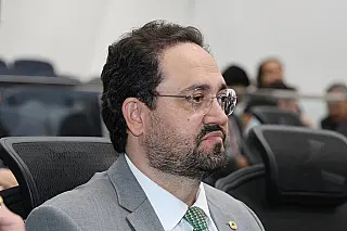 Marcio Fernandes propôs regra de peso no delivery e iniciou tramitação