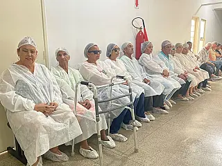 Moradores de Aparecida passam por cirurgia de catarata