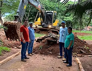 Iniciadas as obras de revitalização da praça de Nova América