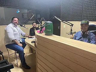 Pena Branca entrevista gerentes do Sicredi de Glória de Dourados e Deodápolis