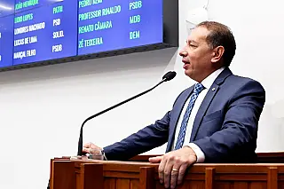 Gerson Claro clama que STF defenda a Constituição e alerta para estrabismo republicano
