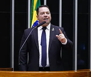 Rodolfo Nogueira defende exportação de gado vivo e reforça apoio ao agronegócio brasileiro