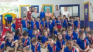 Prefeitura de Angélica entrega uniformes e materiais escolares para alunos da Rede Municipal