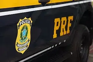 "Chapado", homem é flagrado dirigindo carreta roubada em zig-zag na rodovia BR-163