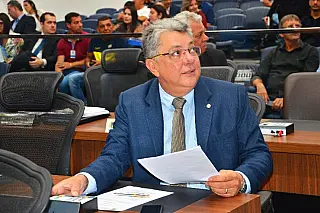 Lei de Evander inclui dia da padroeira de Ladário no Calendário Oficial de Eventos de MS