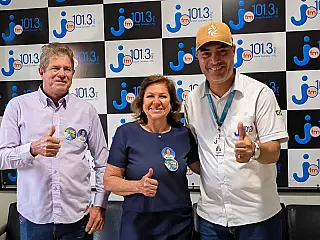 Dione Hashioka participa do Rodeio da Jota em Deodápolis