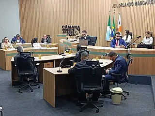 Vereadora Patrícia Maria dos Santos homenageia educadora Tionilia Maria Alves