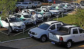 Governador entrega 11 veículos a Secretaria de Estado de Cidadania e Cultura