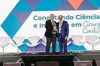 Médico de Cassilândia recebe prêmio nacional da Sociedade Brasileira de Cirurgia Cardiovascular