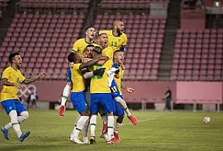 Brasil passa pelo México e disputa a medalha de ouro no futebol masculino