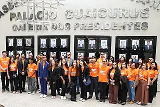 Estudantes de Aparecida do Taboado conhecem a ALEMS