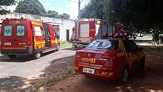 Acidente envolvendo carro e moto na Presidente Vargas