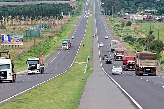 Aumento no fluxo de caminhões mobiliza audiência pública sobre trânsito