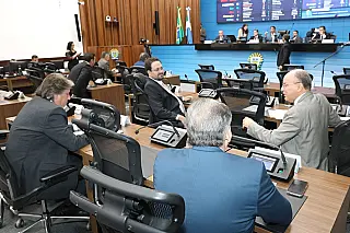 Deputados votam nesta quinta-feira campanha contra sexualização infantil