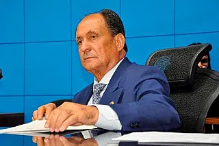 Projeto de Zé Teixeira dá nome de Júlia Cardinal a rodovia fronteiriça