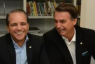 Cel David apoia Bolsonaro após sanção que obriga agressores de mulheres a pagarem SUS