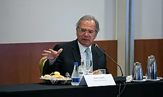 Auxílio emergencial pode ser renovado se pandemia continuar