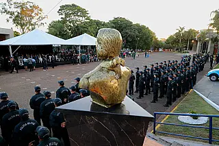 PMMS entrega Medalha Tiradentes e novos equipamentos em solenidade