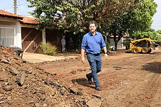 Vice-presidente da ALEMS acompanha início de obras de manutenção em Dourados