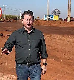 Deputado acompanha obras no trevo da MS-141 e cobra recapeamento da rodovia