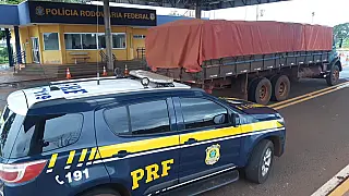Polícia Rodoviária Federal apreende 200 mil maços de cigarros em Sidrolândia