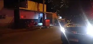 Idoso é assassinado após discussão com pai e filho em bar