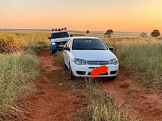 PMA prende dois traficantes com carro recheado de droga