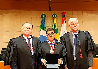 Sessão Solene realiza despedida do desembargador Luiz Gonzaga Mendes Marques